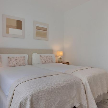 2 Bedroom Apartment In Medina Garden - Puerto Banus Marbella Exterior photo