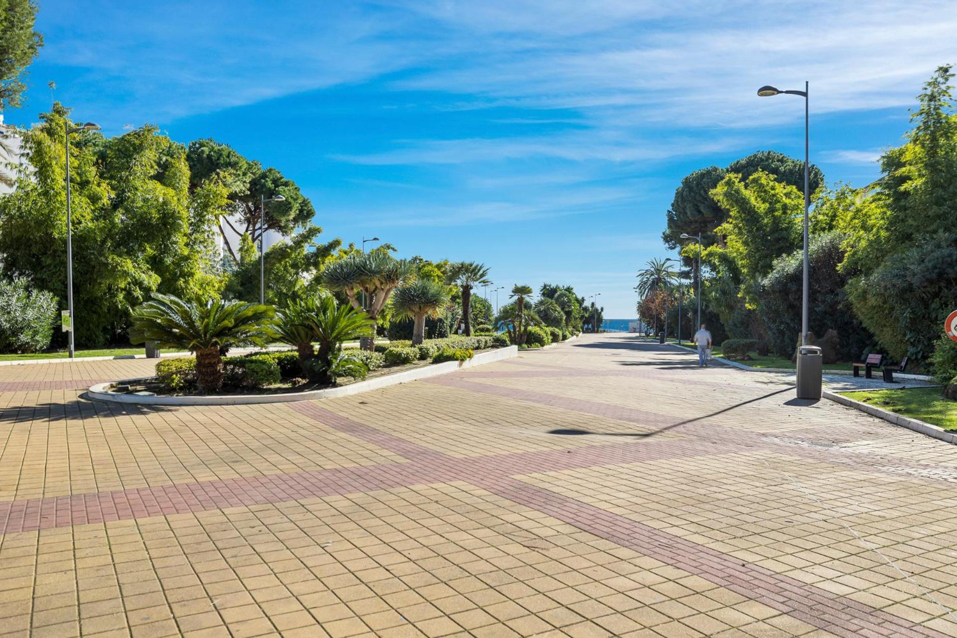 2 Bedroom Apartment In Medina Garden - Puerto Banus Marbella Exterior photo