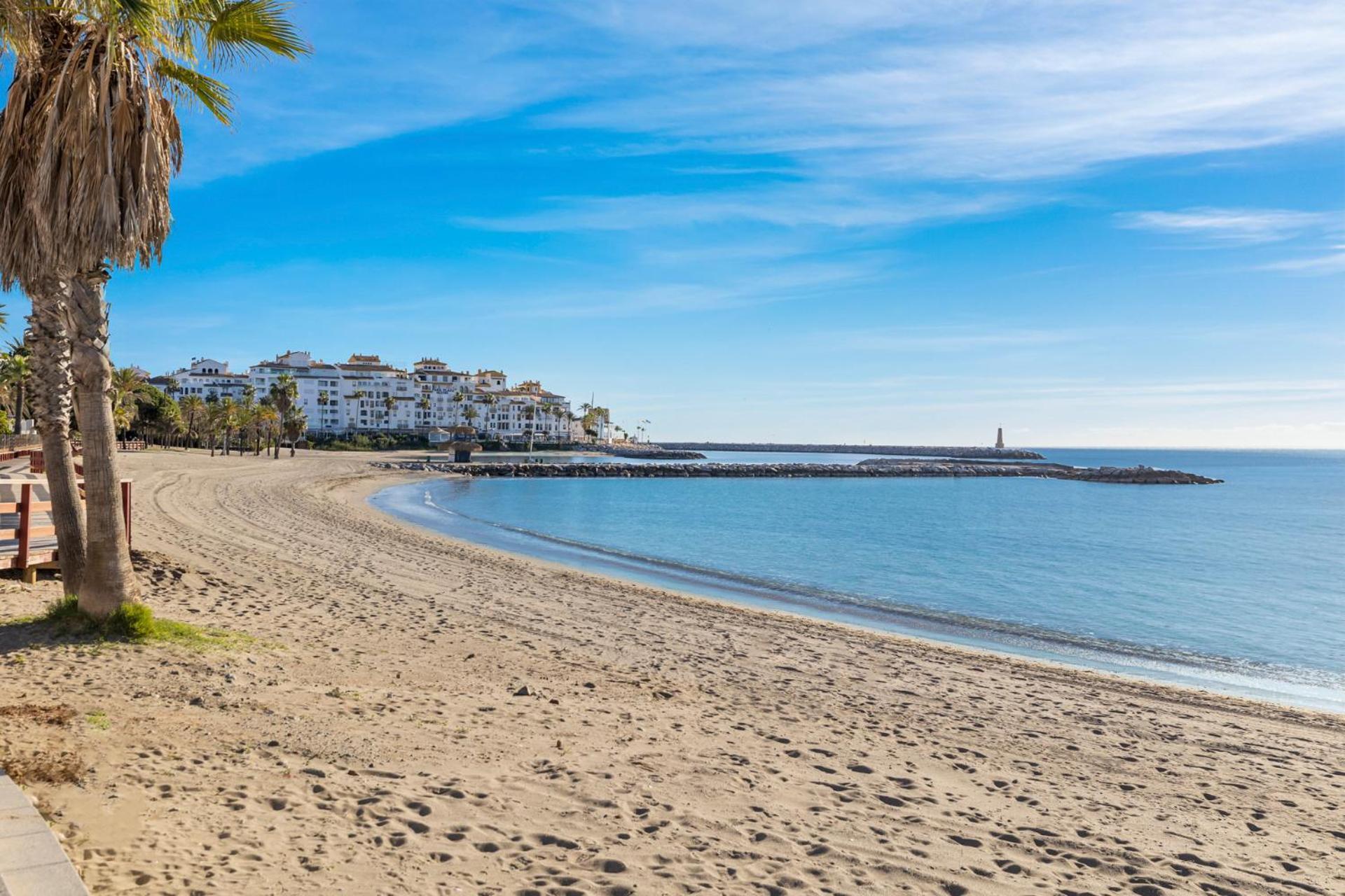 2 Bedroom Apartment In Medina Garden - Puerto Banus Marbella Exterior photo