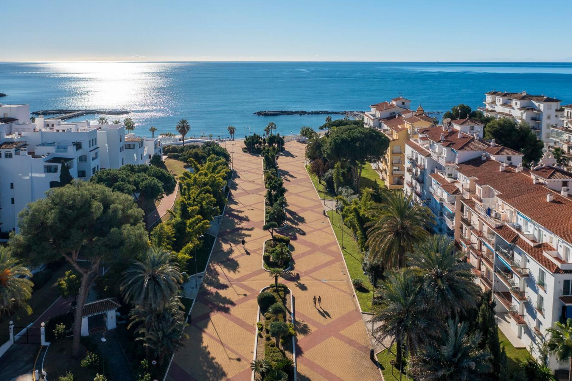 2 Bedroom Apartment In Medina Garden - Puerto Banus Marbella Exterior photo
